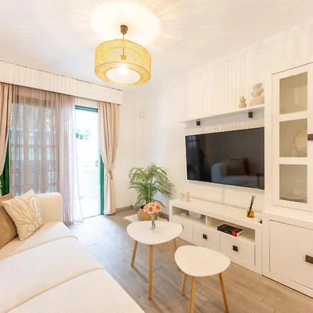 Casa Luz * Адехе